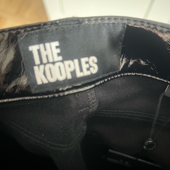NWT The Kooples ‘Large Black Vinyl Jeans’ Size 30 Flared Pants - Picture 13 of 15